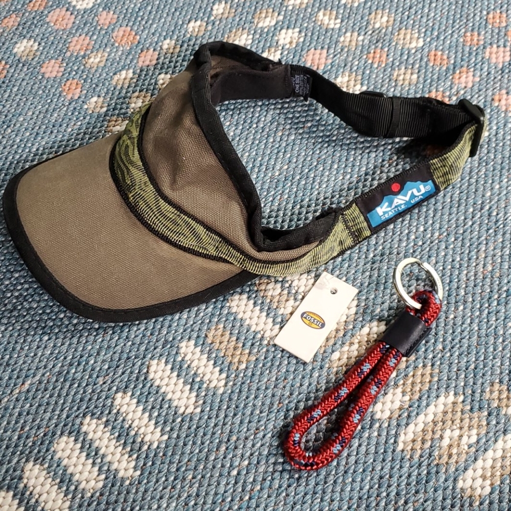 NWT Fossil Keychain & KAVU Visor Bundle